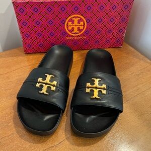 Tory Burch Everly Anatomic Cloud Leather Pool Slides
